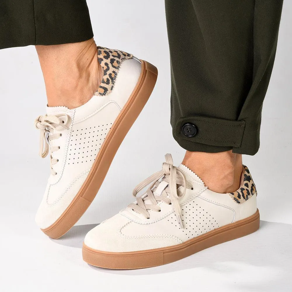 Julz Tamara Leather Leopard Sneaker - Beige / Leopard Scalloped