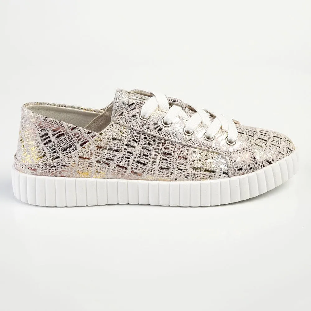 Julz Valentina Leather Sneaker With Star Detail - Gold