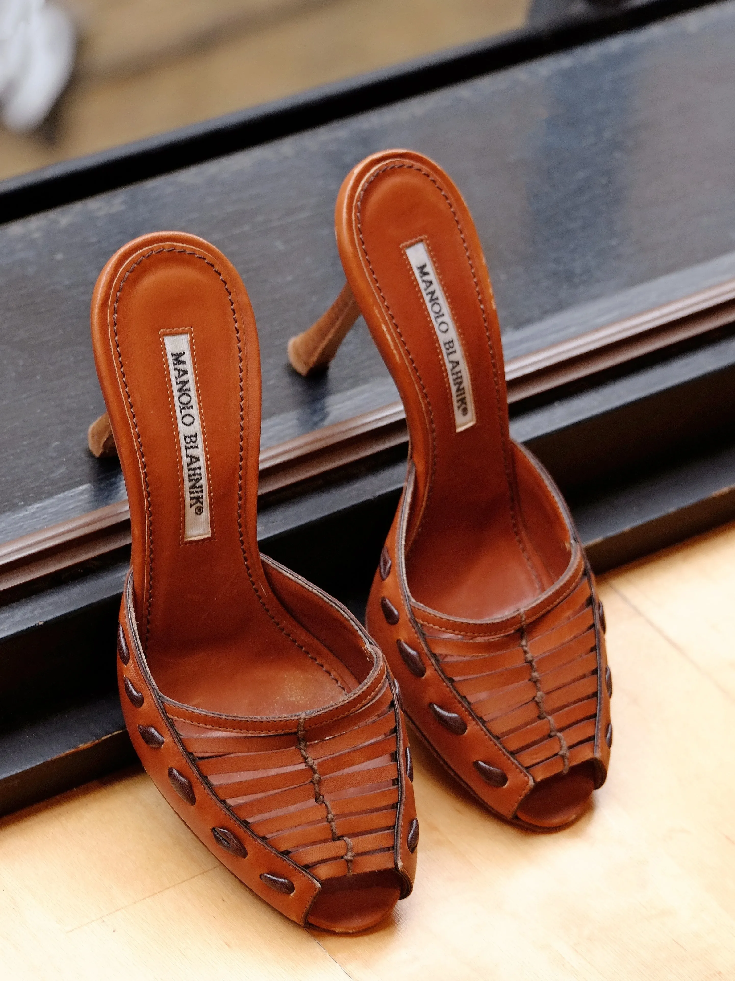 Manolo Blahnik brown weaving mules (Vintage)