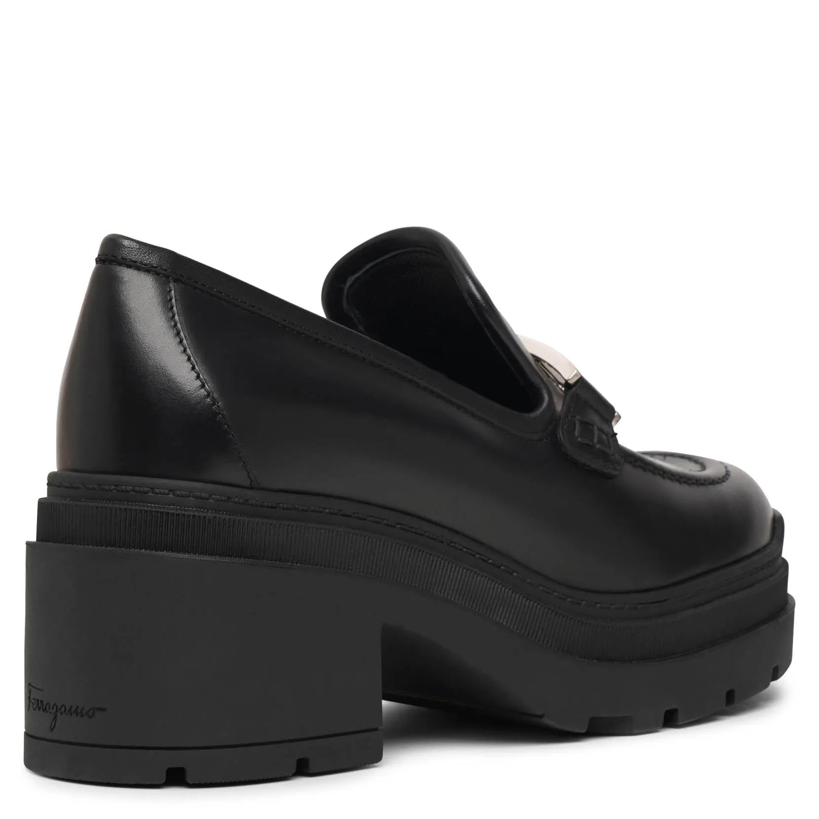 Vara chain black leather loafers