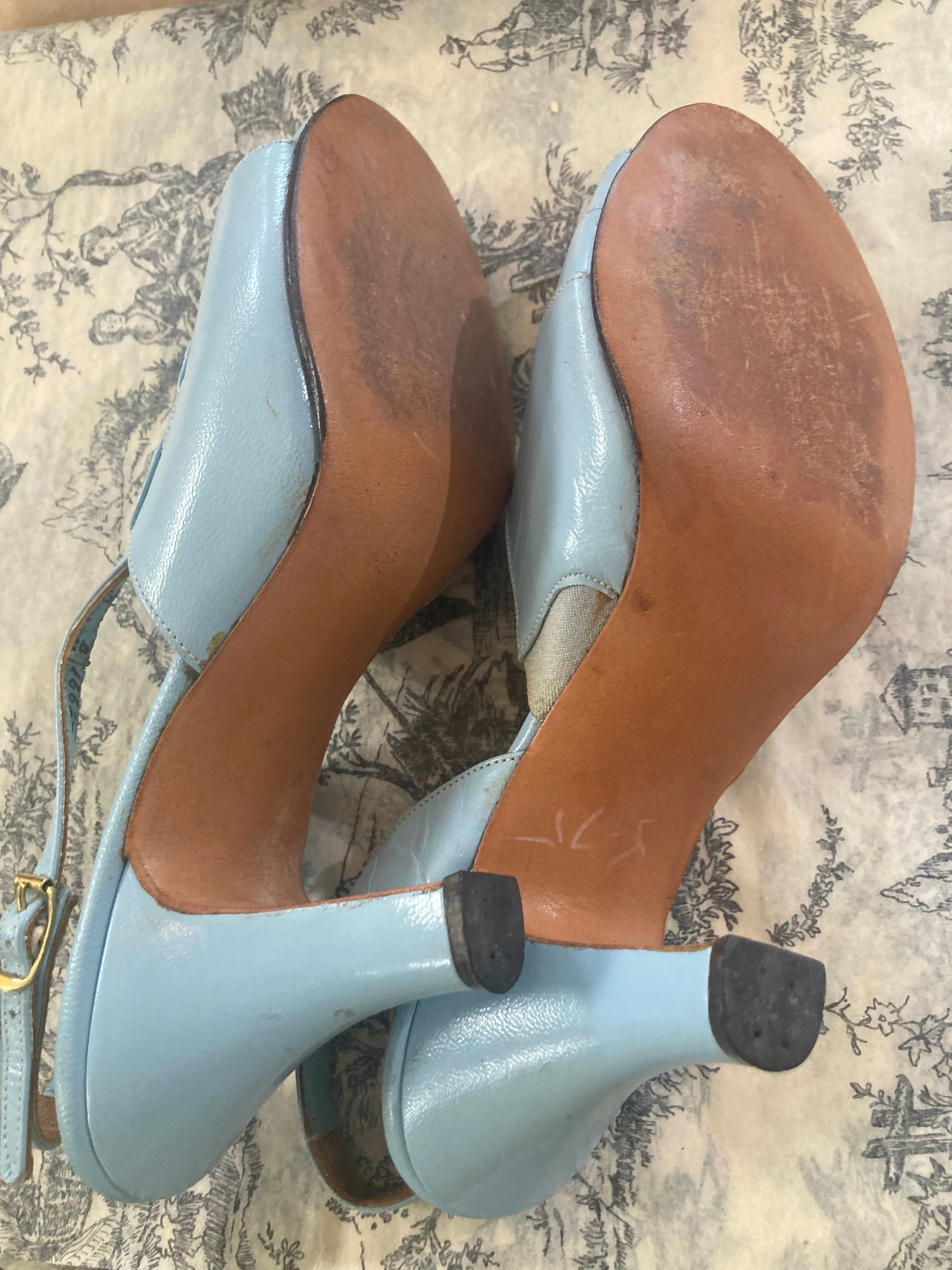 Vintage Amano Light Blue Sandal Heels Sz 7